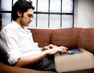 500x_ipad-desk