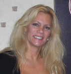 Leslie Joy